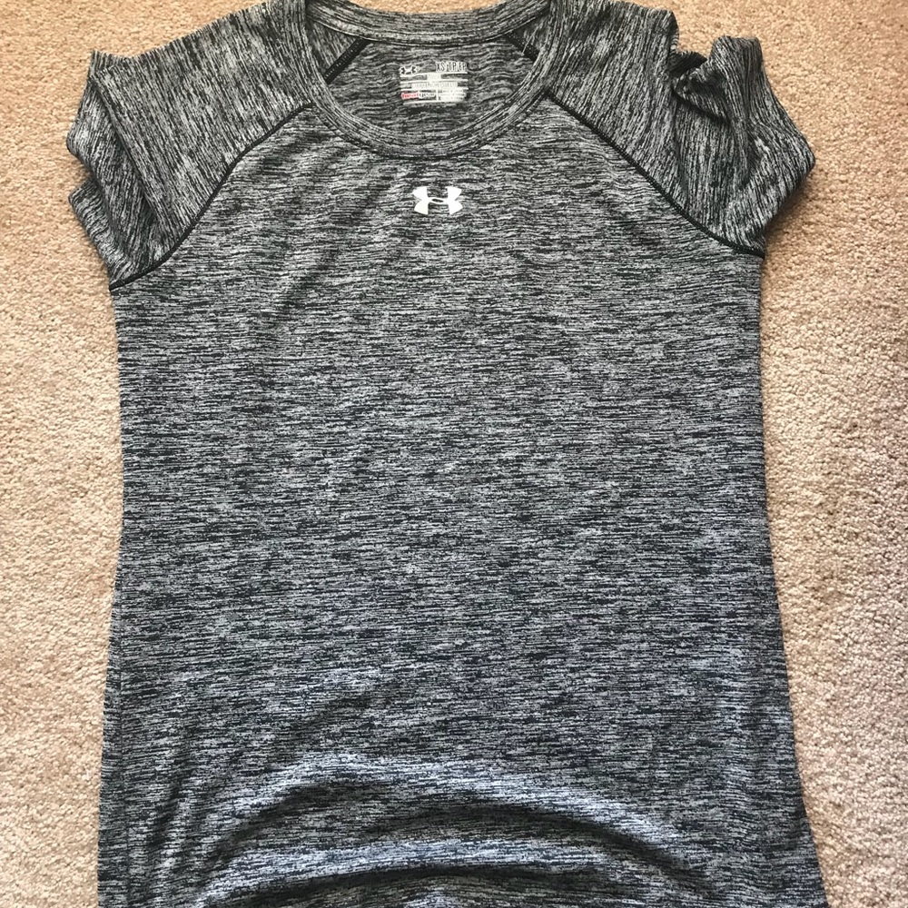 Under Armour Lose Shirt